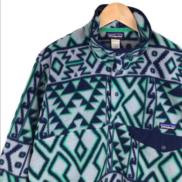 Patagonia 2014 Snap-T Synchilla Tribal Montana Siete Feather Grey Men’s Small - Picture 2 of 11